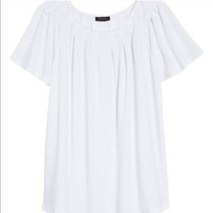 Halogen pleated top